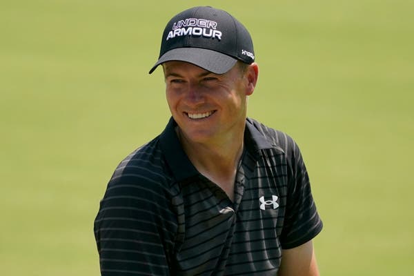 Jordan Spieth Is Muttering Less and Smiling More