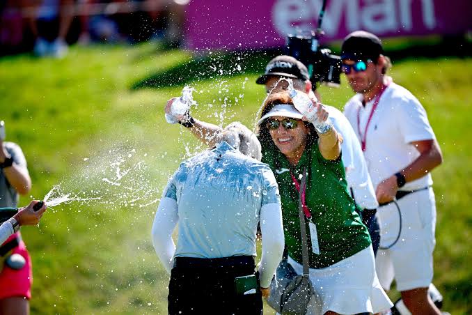 It’s a family affair for two-time major champion Brooke Henderson