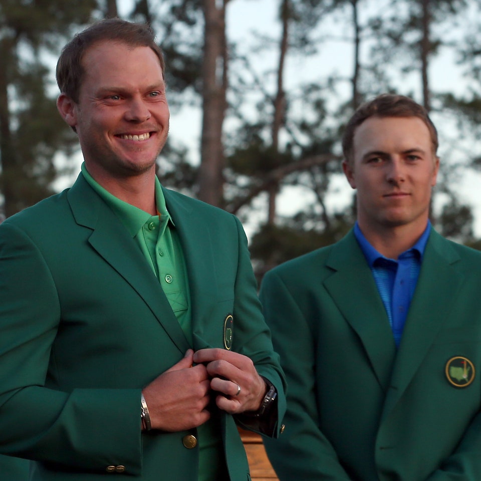 Jordan Spieth Giving Away a Green Jacket Is the Most Awkward Thing You’ll Watch Today