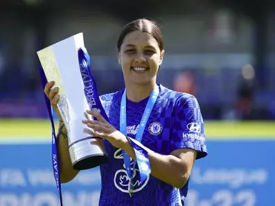 Sam Kerr edges out Manchester United to claim fifth FA Cup title in front of record crowd