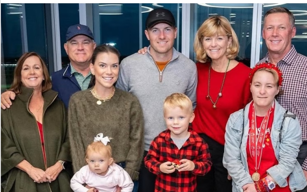 Family Photos: Jordan Spieth with his parents and family