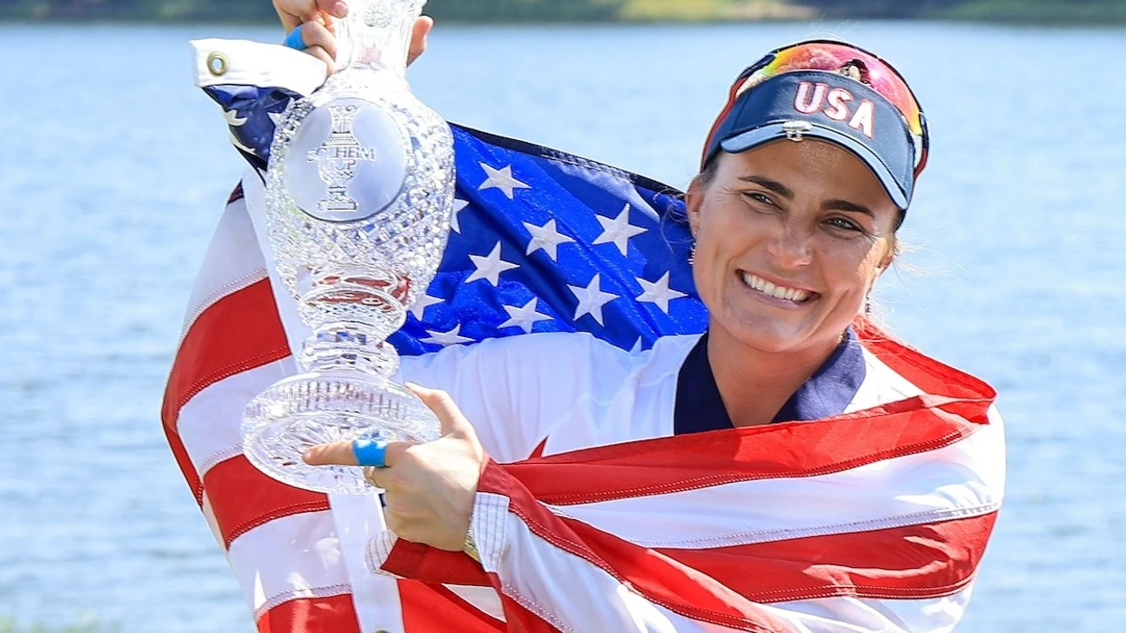 Golf Stunner Lexi Thompson in Two-Piece Workout Gear Launches Lexi Fitness App